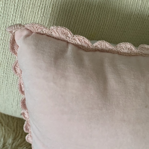 Spring is here embroidered velvet linen blnd decorative pillow accent pink white - Picture 4 of 7